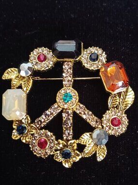 Peace Sign Brooch with Faux Gems, and Artificial Gems around the Border